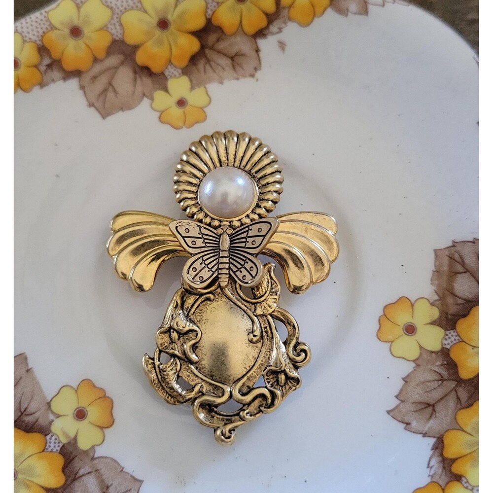 1990s Jane Davis Angel of Love Brooch Butterfly Pearl Filigree Guardian Angel